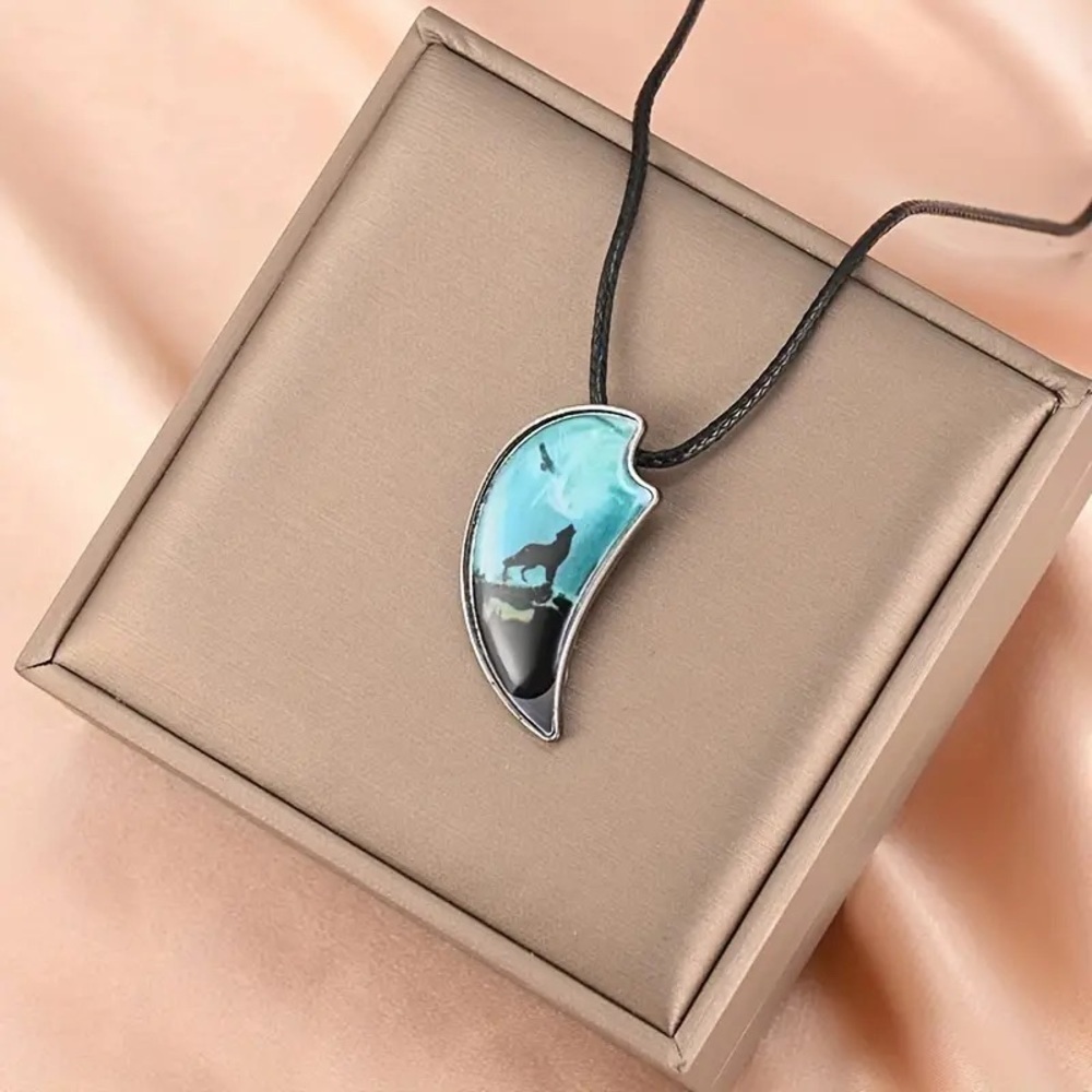 Elegant bird sky Blue and Black Pendant Necklace